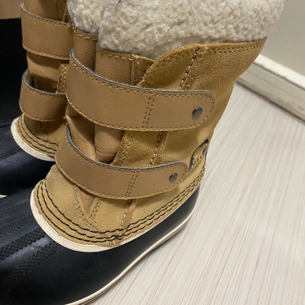 Sorel kids boots